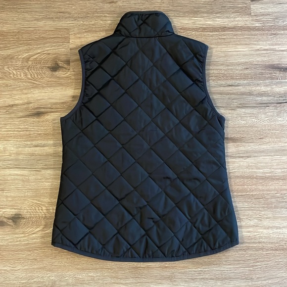 Old Navy Black Full Zip Lightweight Quilted Sleeveless Vest - Picture 6 of 8